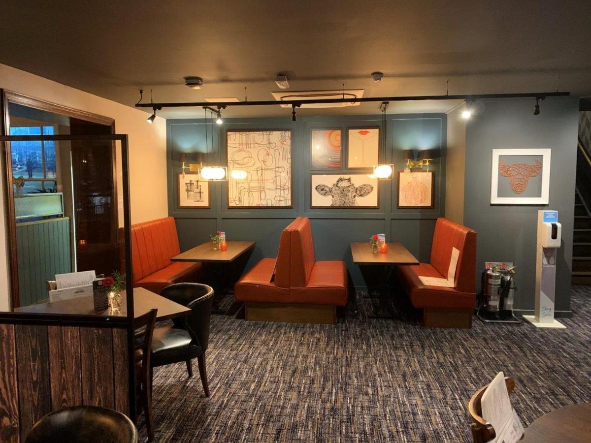 Harper'S Steakhouse With Rooms, Haslemere Esterno foto
