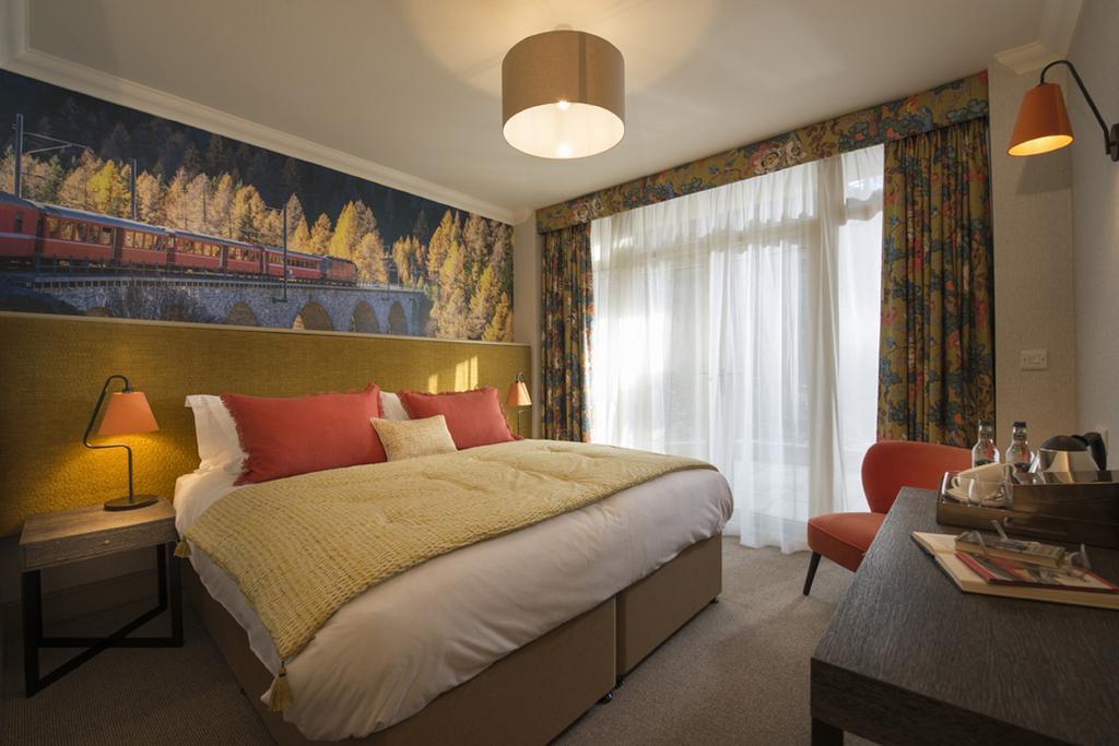 Harper'S Steakhouse With Rooms, Haslemere Esterno foto